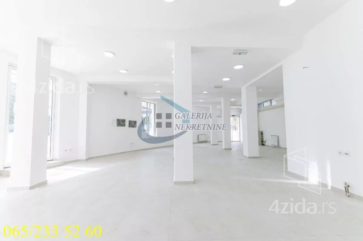 Poslovni prostor | 4zida