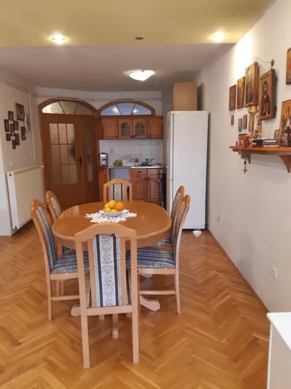 Braće Jovanovića 99 | 4zida.rs