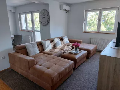 Gundulićeva | 4zida.rs