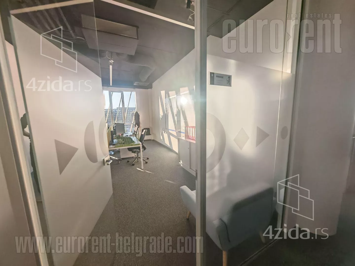 Poslovni prostor | 4zida