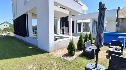 Ugrinovci | 4zida.rs