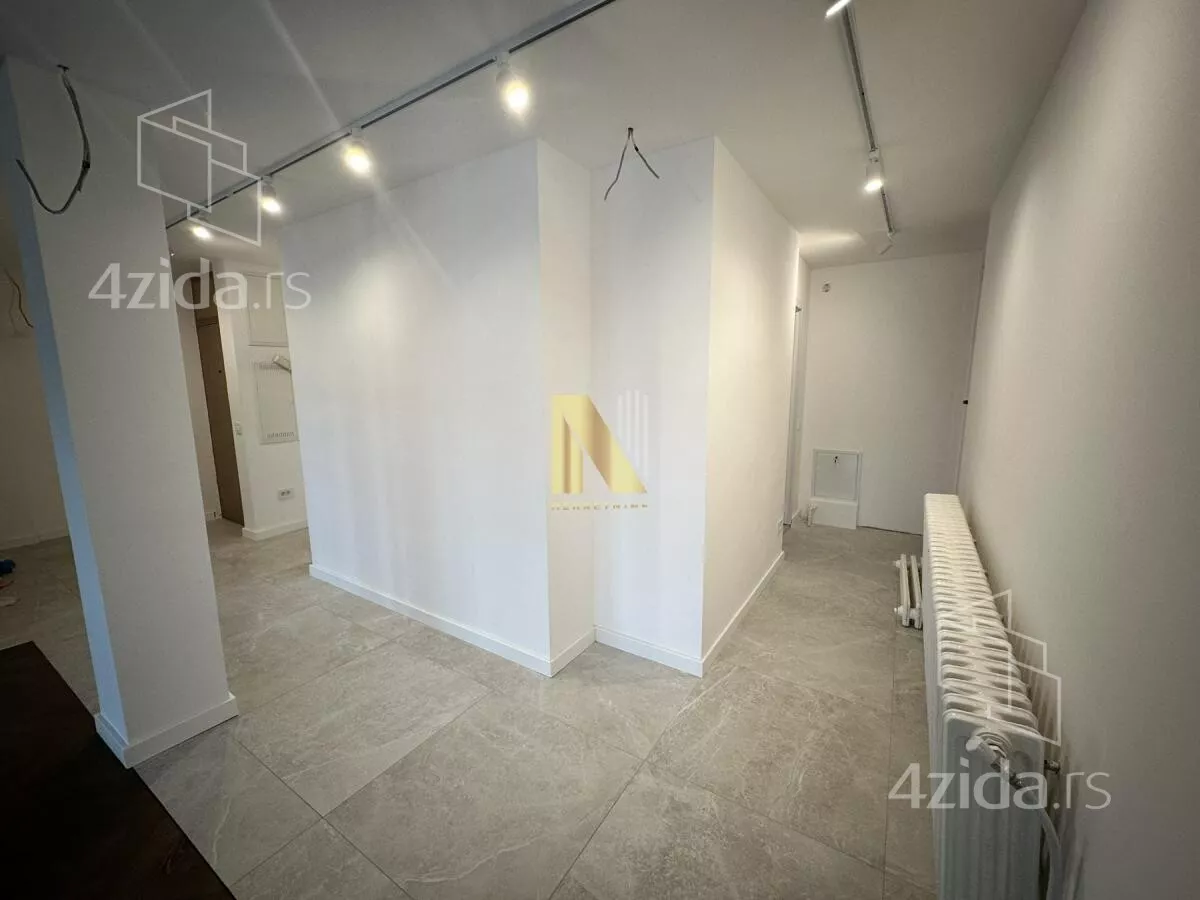 Četvoroiposoban stan | 4zida