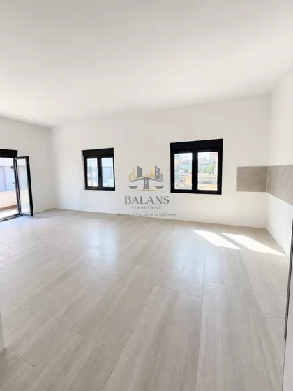 Novi Banovci | 4zida.rs