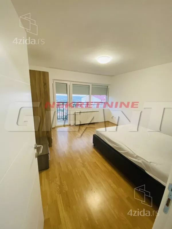 4-etažna kuća | 4zida