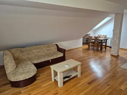 Braće Smiljanića 33 | 4zida.rs