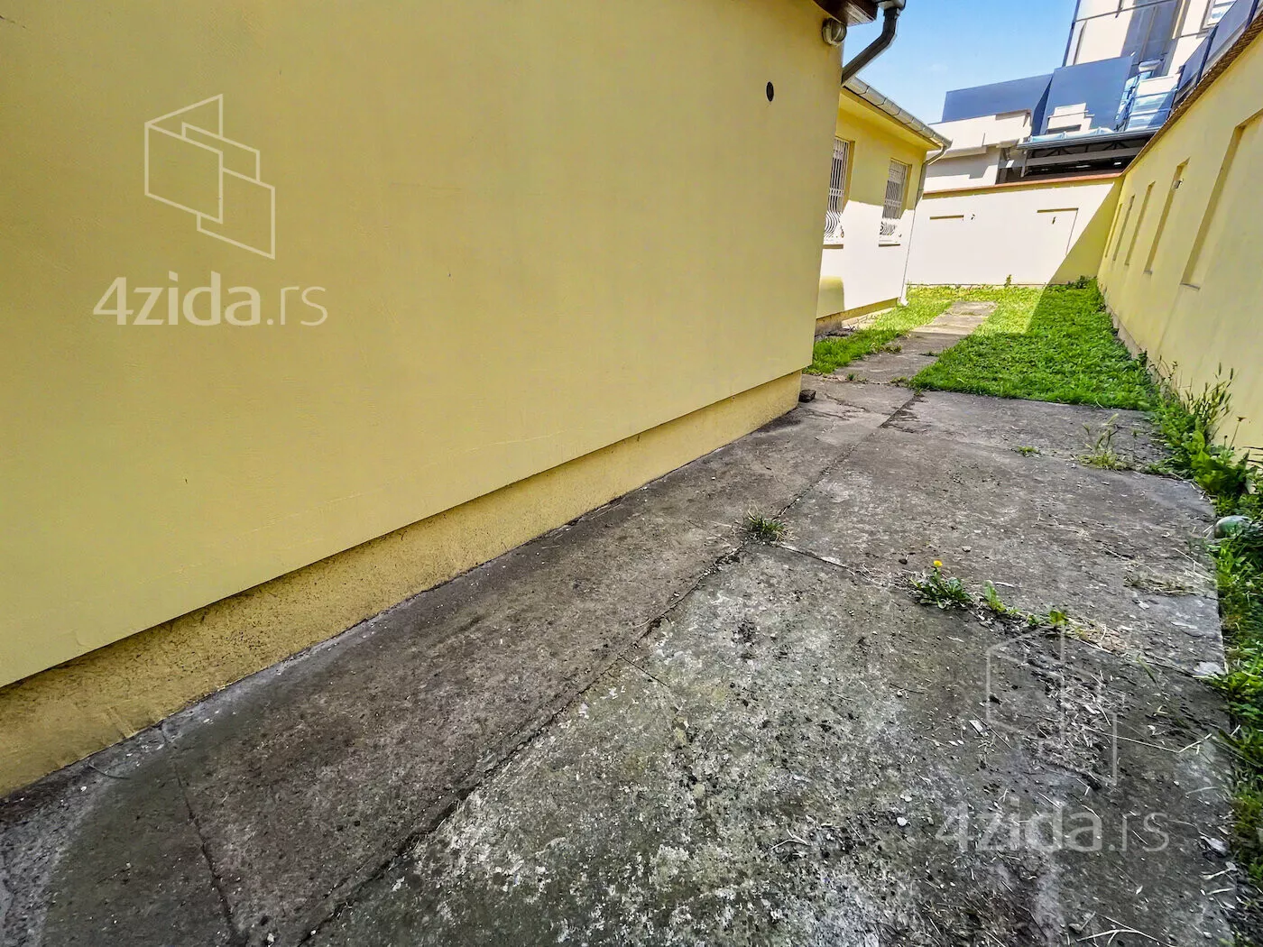 Poslovni prostor | 4zida