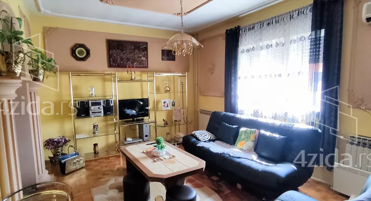 3-etažna kuća | 4zida