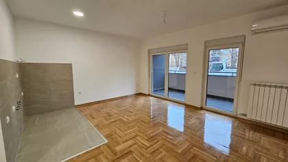 Jovana Dučića | 4zida.rs