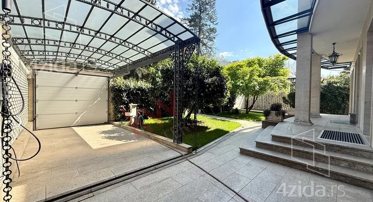 4-etažna kuća | 4zida