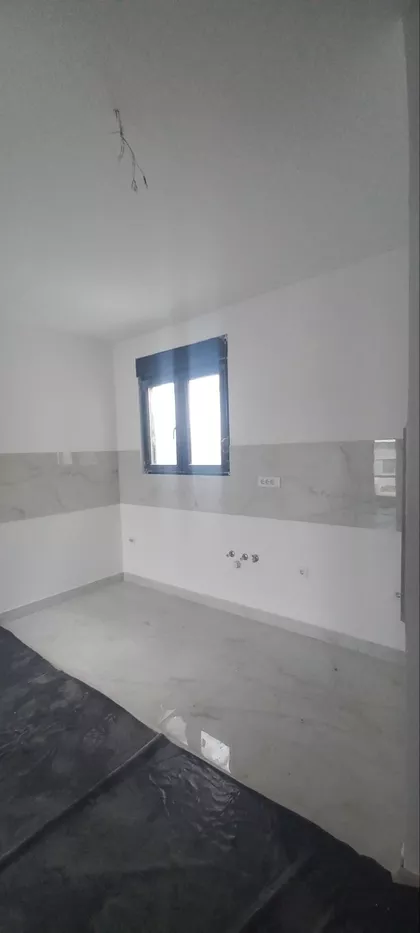 Trg Mučenika | 4zida.rs
