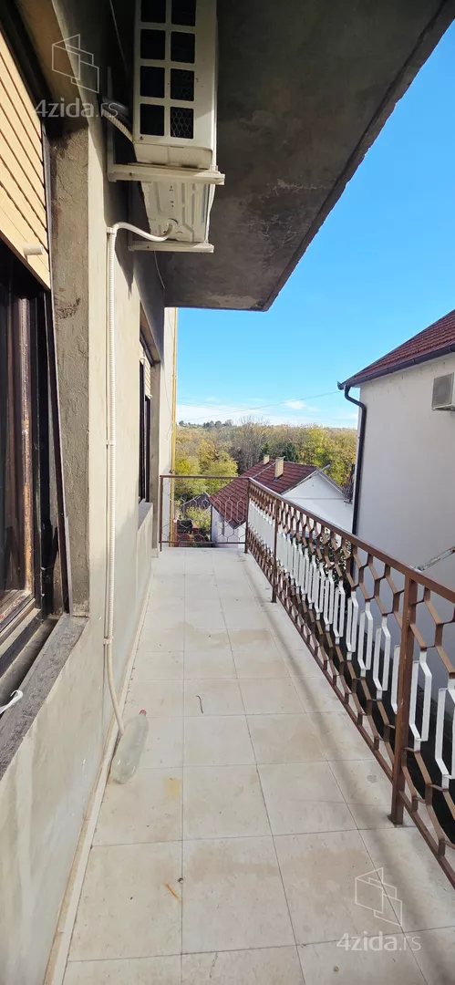 4-etažna kuća | 4zida