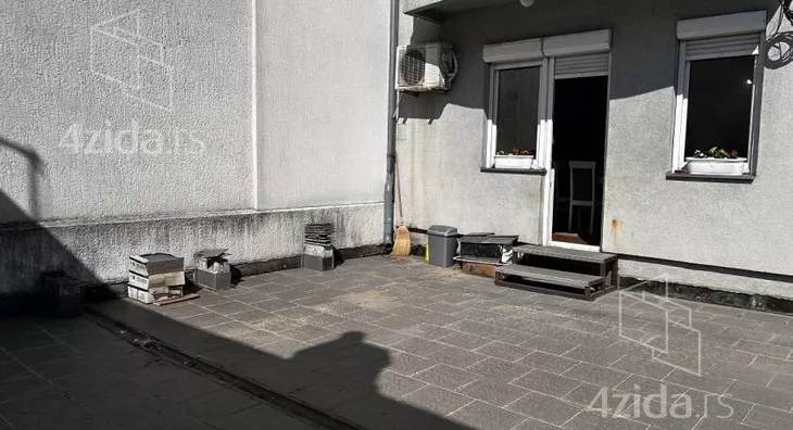 Garsonjera | 4zida