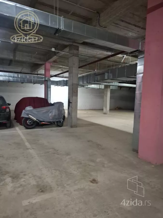 Garaža/Parking | 4zida