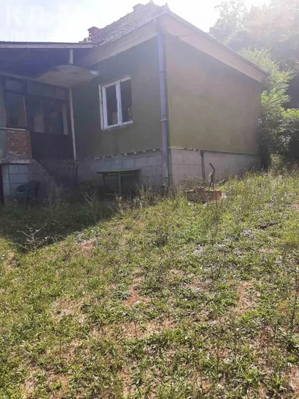 Donje Komarice | 4zida.rs