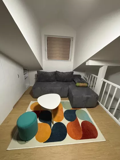 Jovana Subotića 11 | 4zida.rs