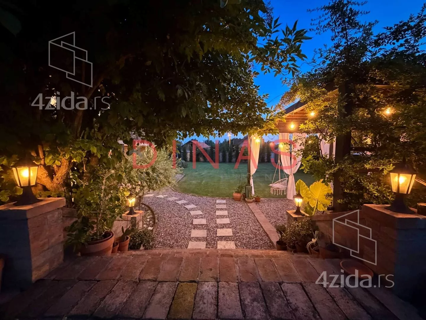 Kuća | 4zida