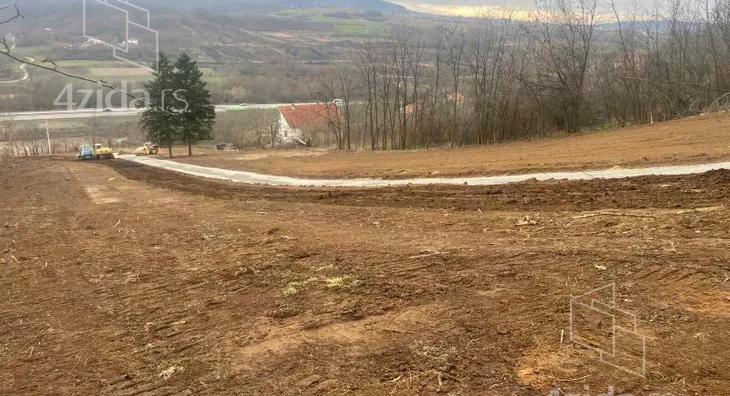 Građevinsko zemljište | 4zida