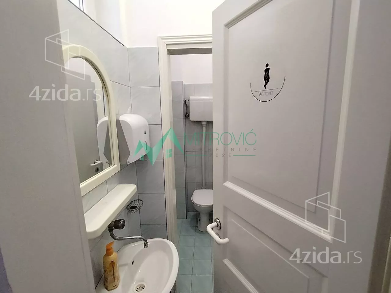 Poslovni prostor | 4zida