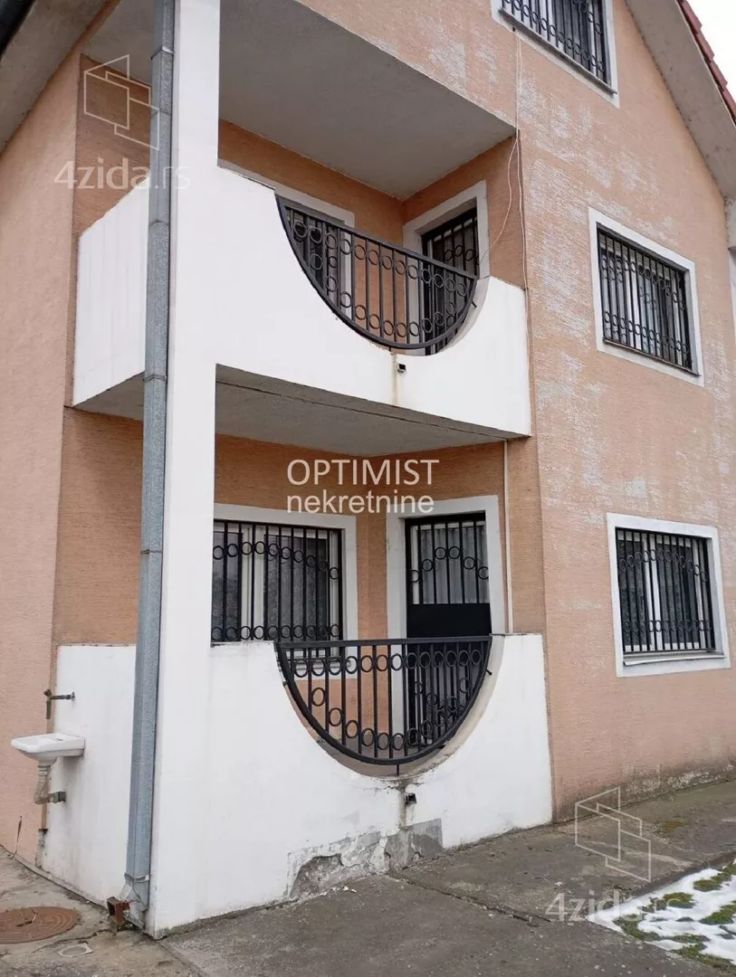 3-etažna kuća | 4zida