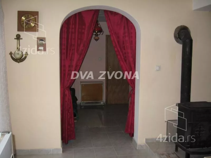 Ugostiteljski objekat | 4zida