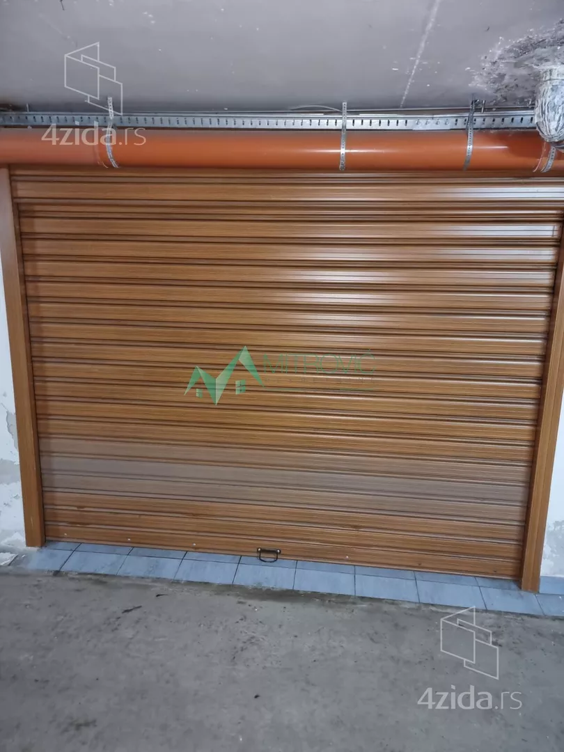 Garaža | 4zida