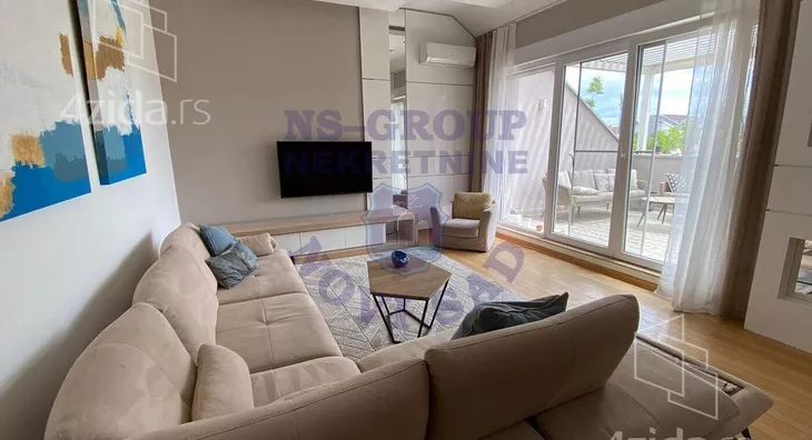 Troiposoban stan | 4zida