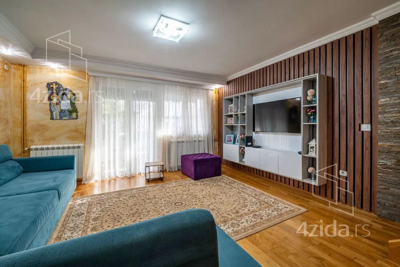 Petosoban stan | 4zida