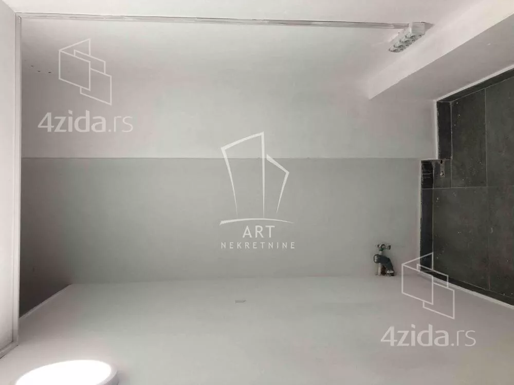 Lokal | 4zida