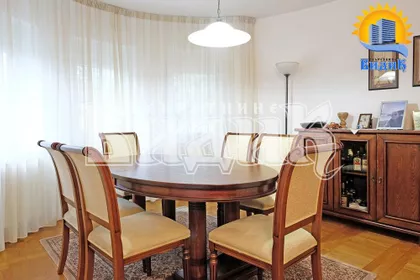 Vuka Karadžića | 4zida.rs