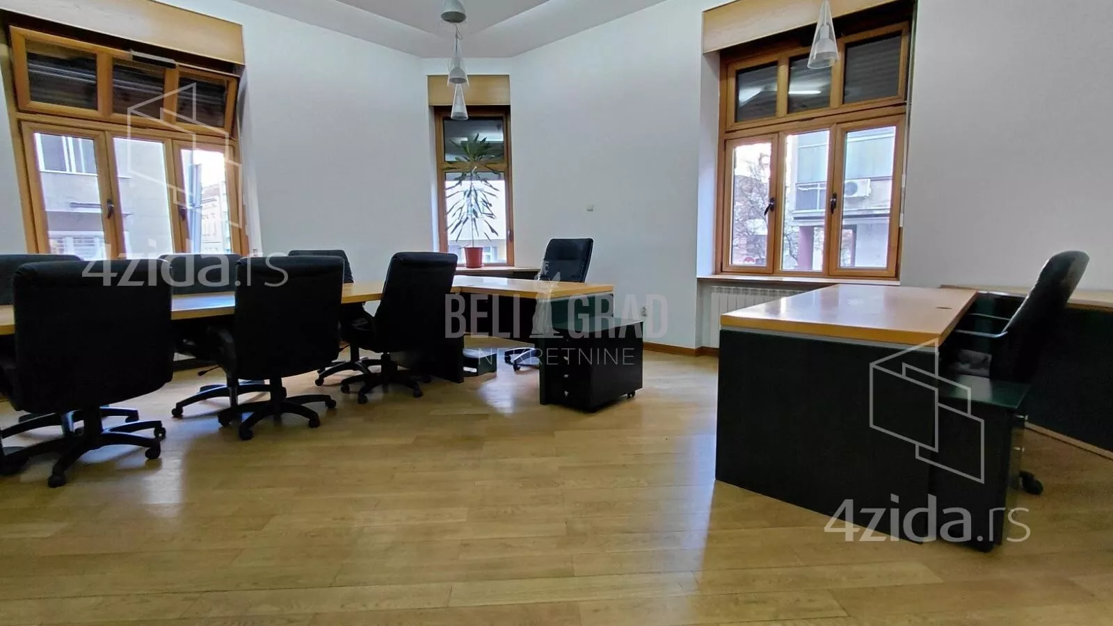 Šestosoban stan | 4zida