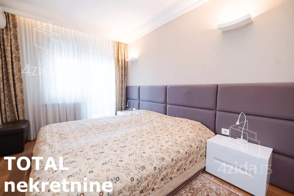 Šestosoban stan | 4zida