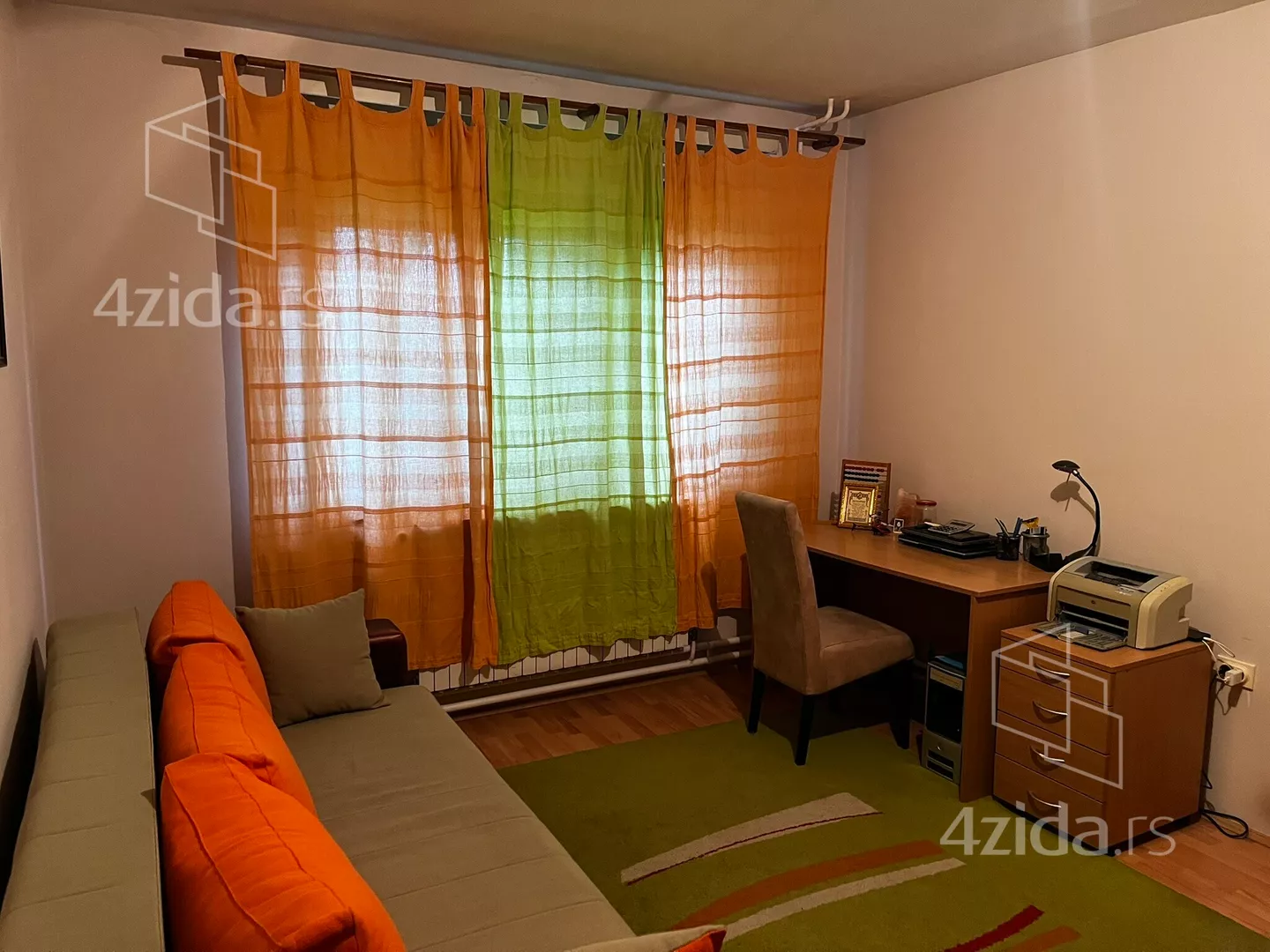 Šestosoban stan | 4zida