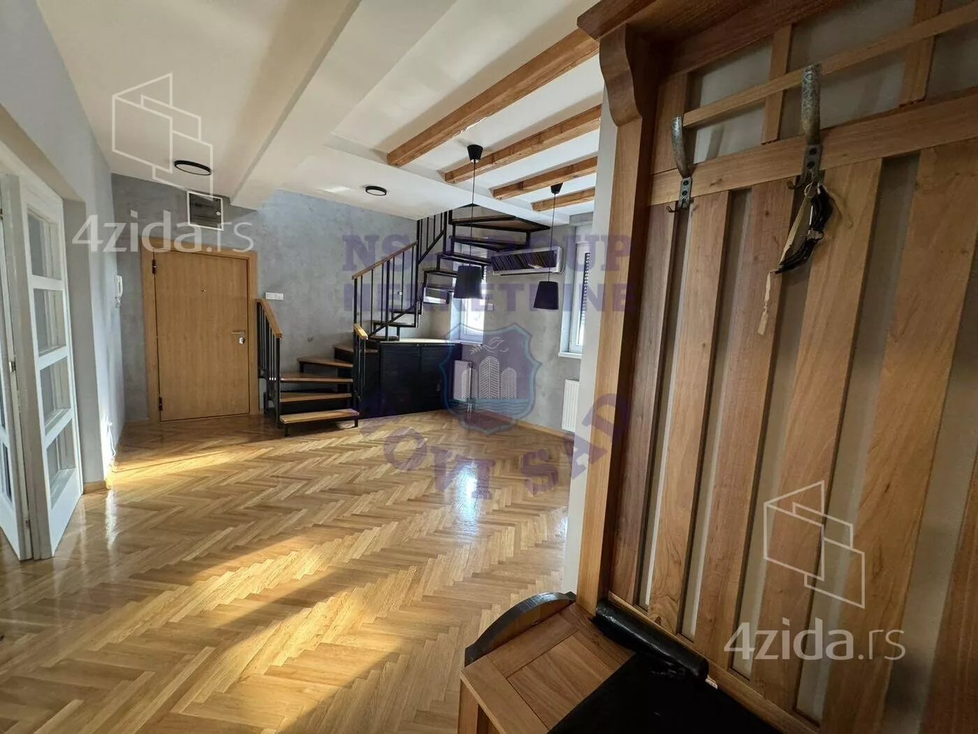 Petosoban stan | 4zida