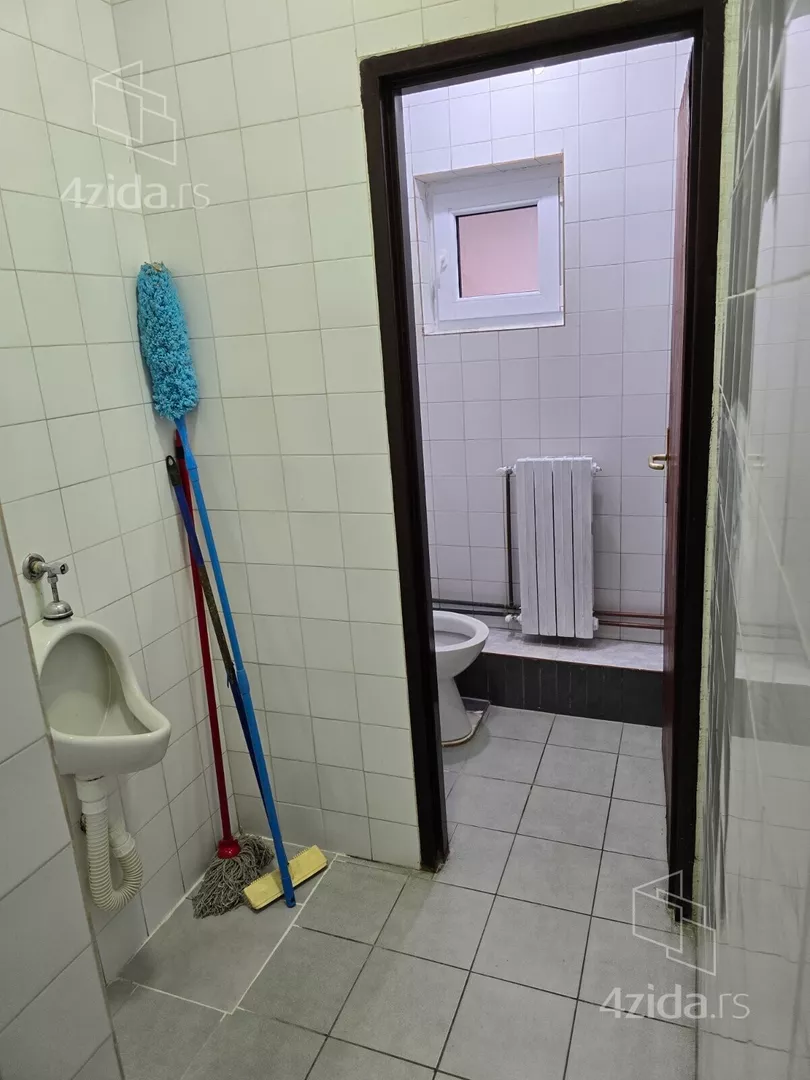 Šestosoban stan | 4zida