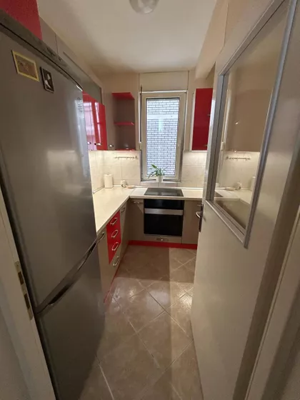 Dobropoljska | 4zida.rs