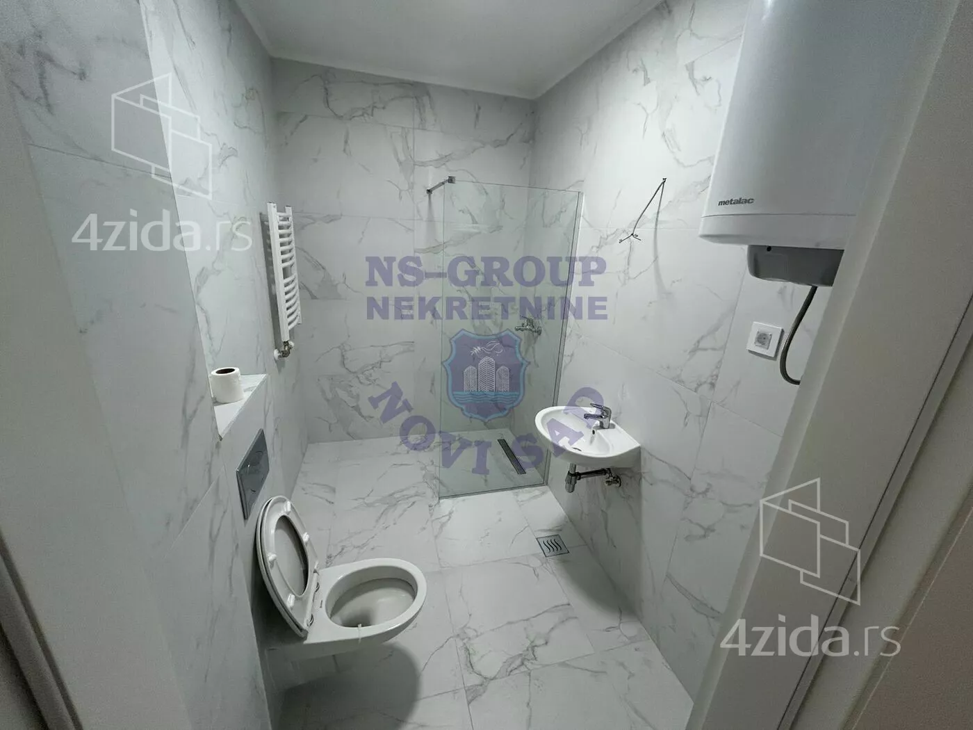 Četvorosoban stan | 4zida