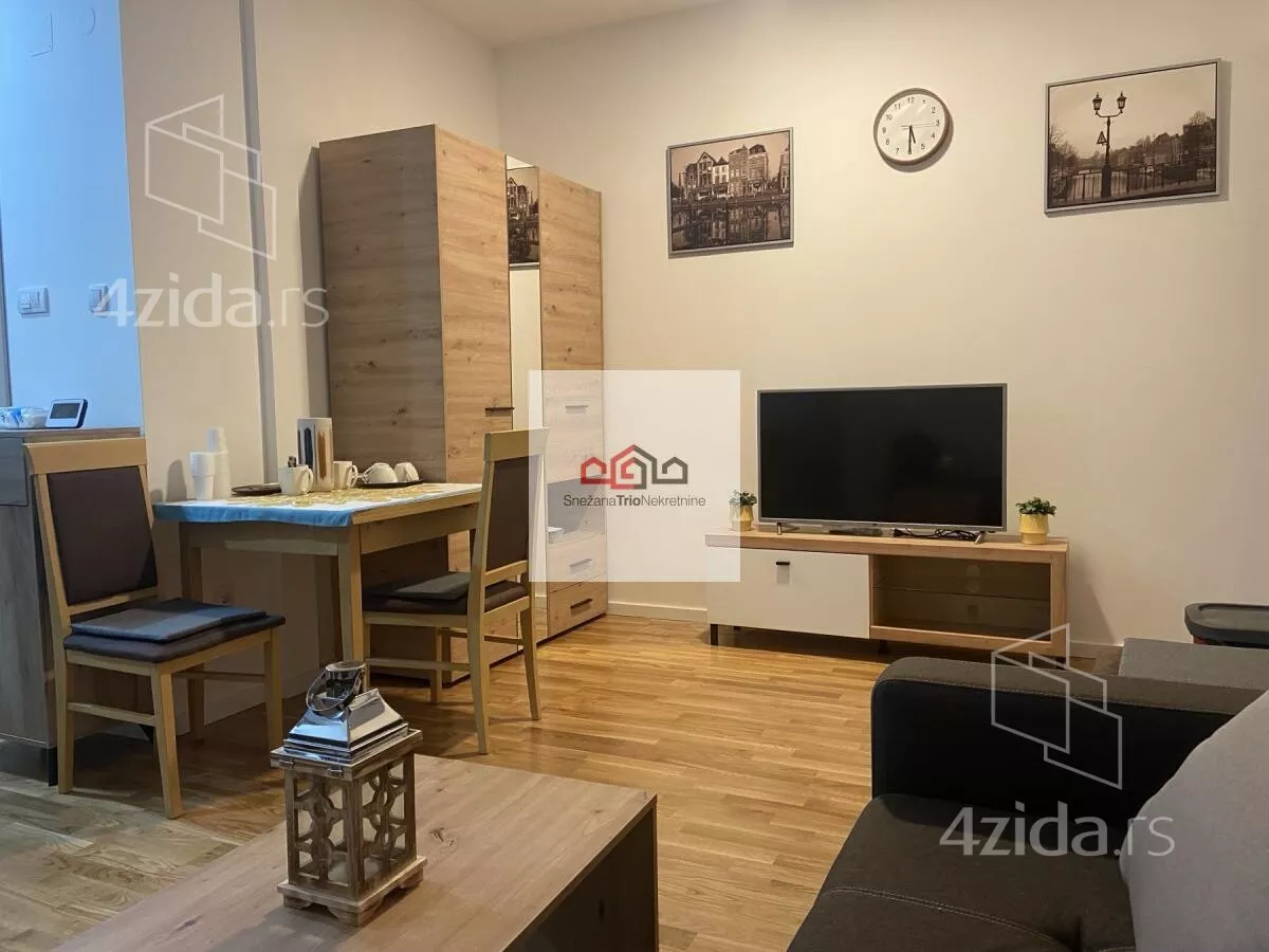 Garsonjera | 4zida