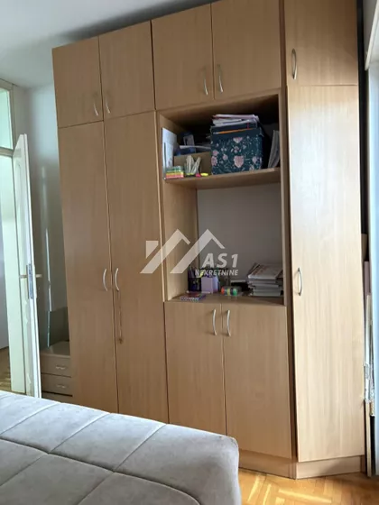 Kosančić Ivana | 4zida.rs