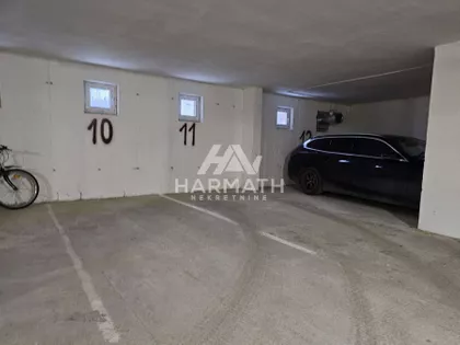 Šolohova br. 20 | 4zida.rs