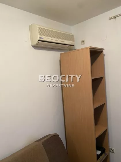 Alekse Šantića | 4zida.rs