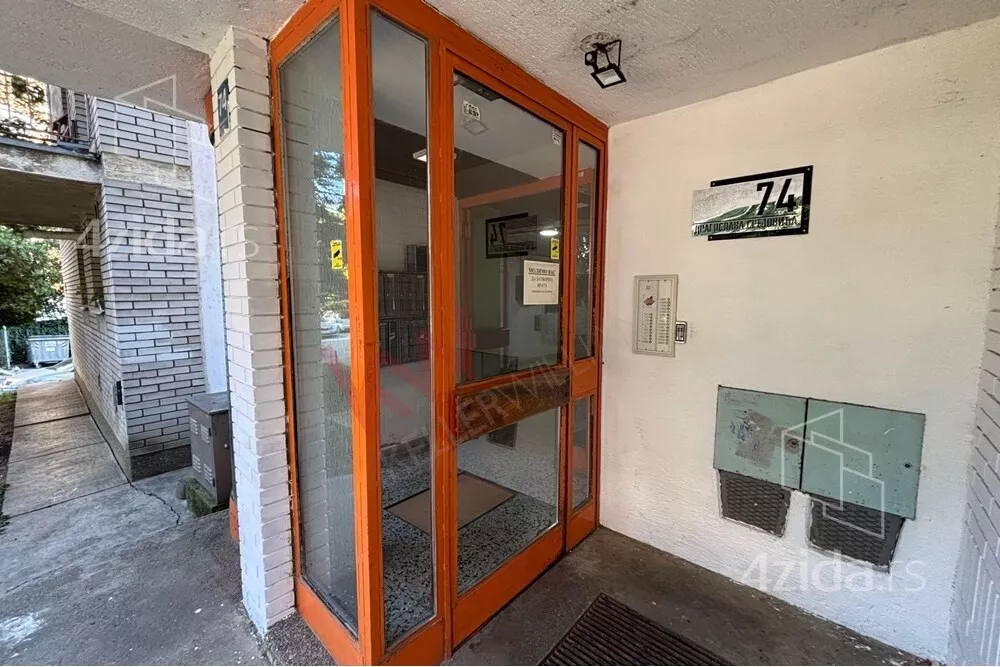 Jednosoban stan | 4zida