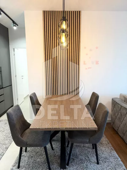 Delta | 4zida.rs