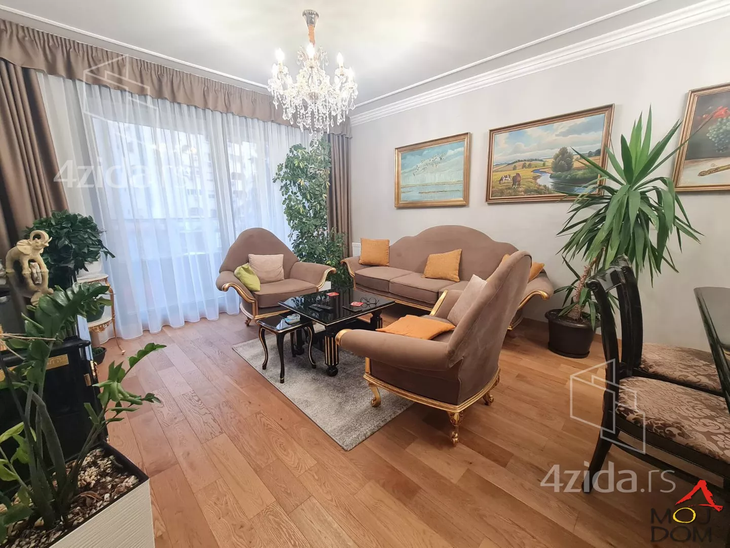 Trosoban stan | 4zida