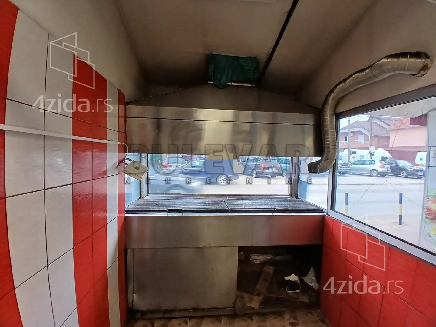 Lokal | 4zida