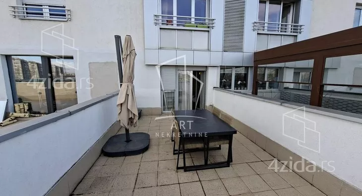 Jednosoban stan | 4zida