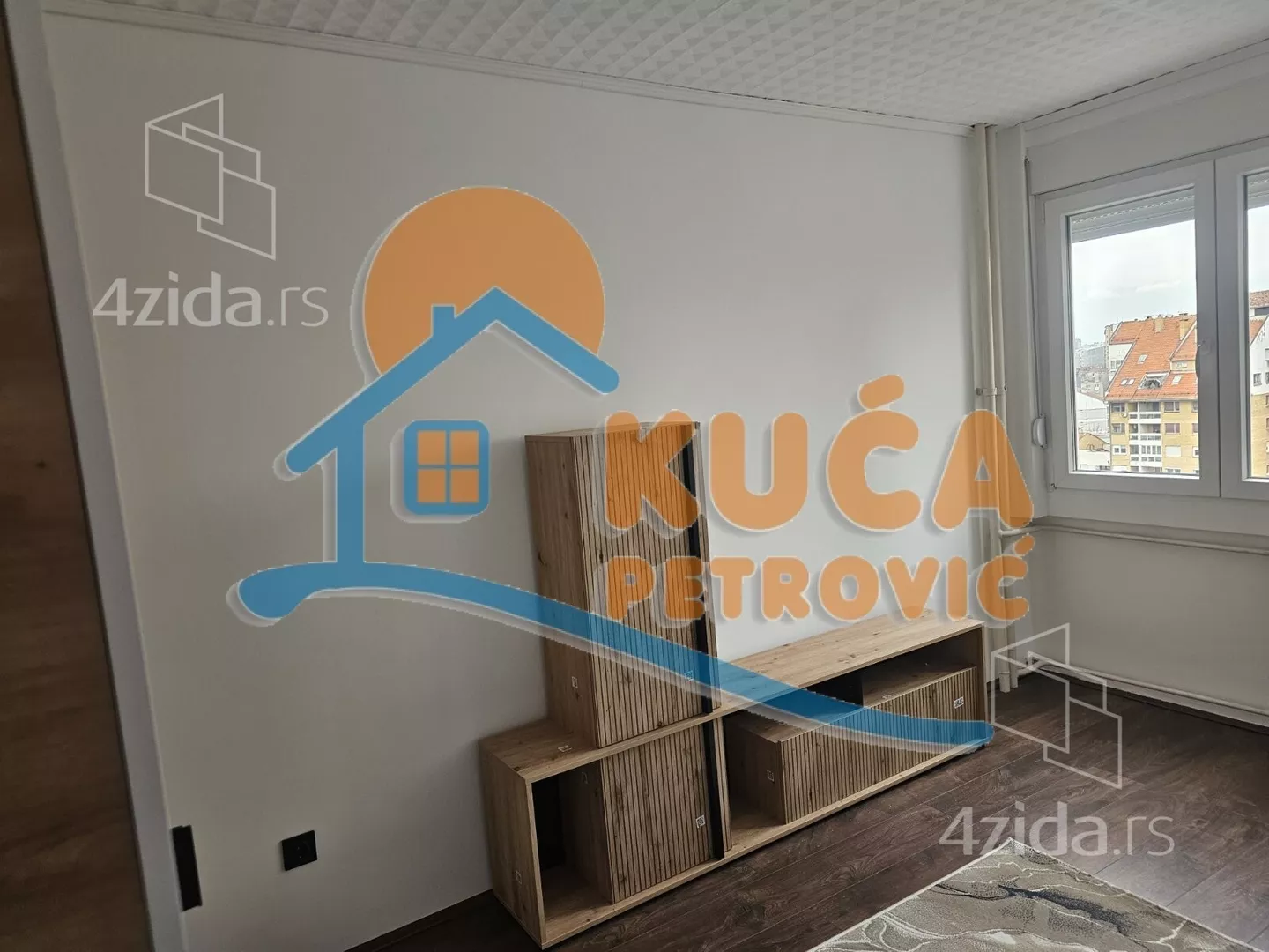 Dvoiposoban stan | 4zida