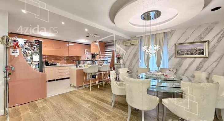 Petosoban stan | 4zida