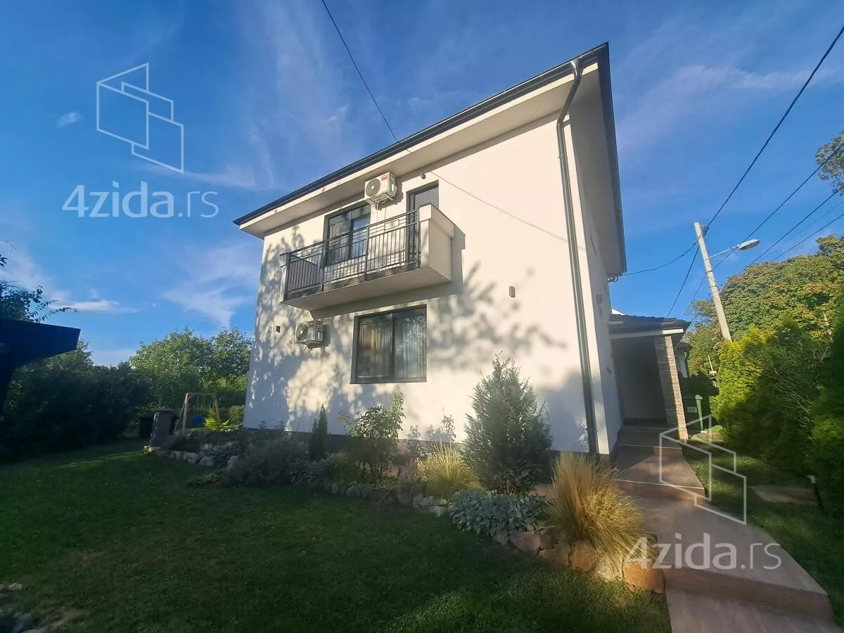 Kuća | 4zida