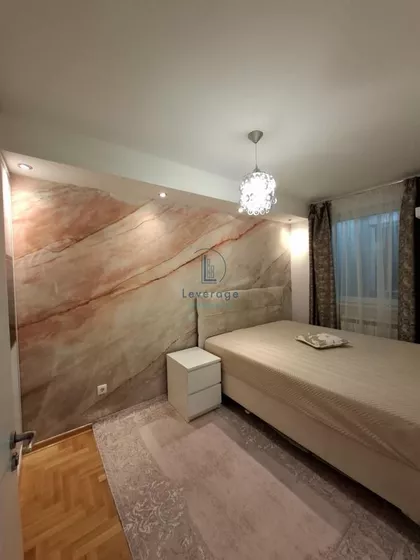 Stepa Stepanović | 4zida.rs