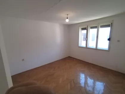 Gradske lokacije | 4zida.rs